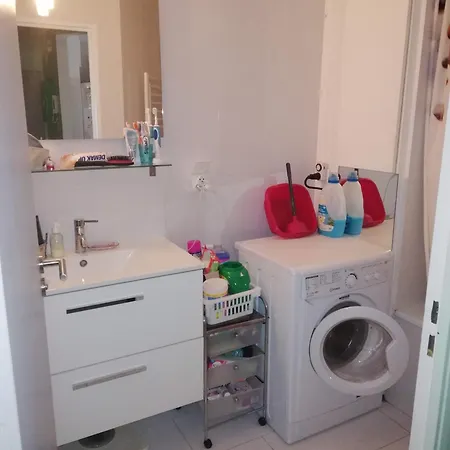 Rum i privatbostad Chambre Chez L'Habitant