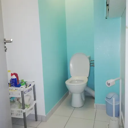 Chambre Chez L'Habitant Rum i privatbostad *